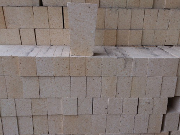 高鋁磚耐火溫度和氧化鋁含量的關系是怎樣的？